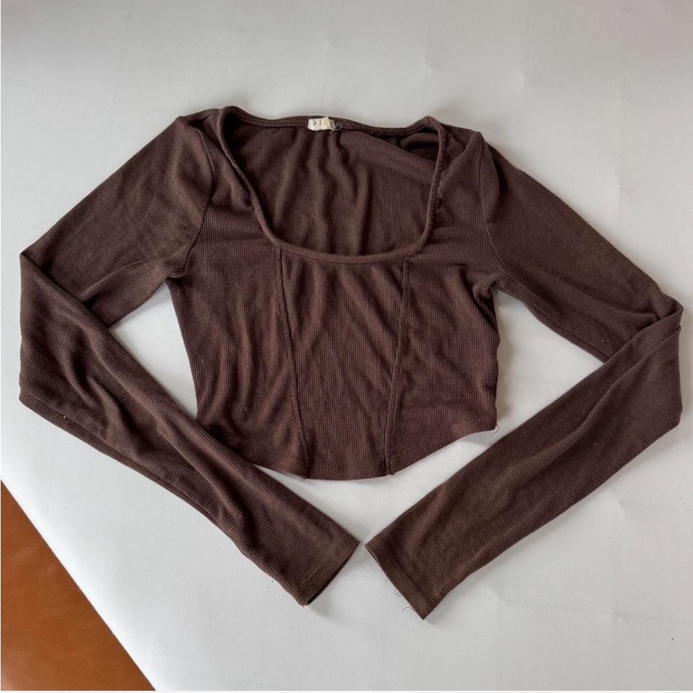 Brown Garage long sleeve crop top